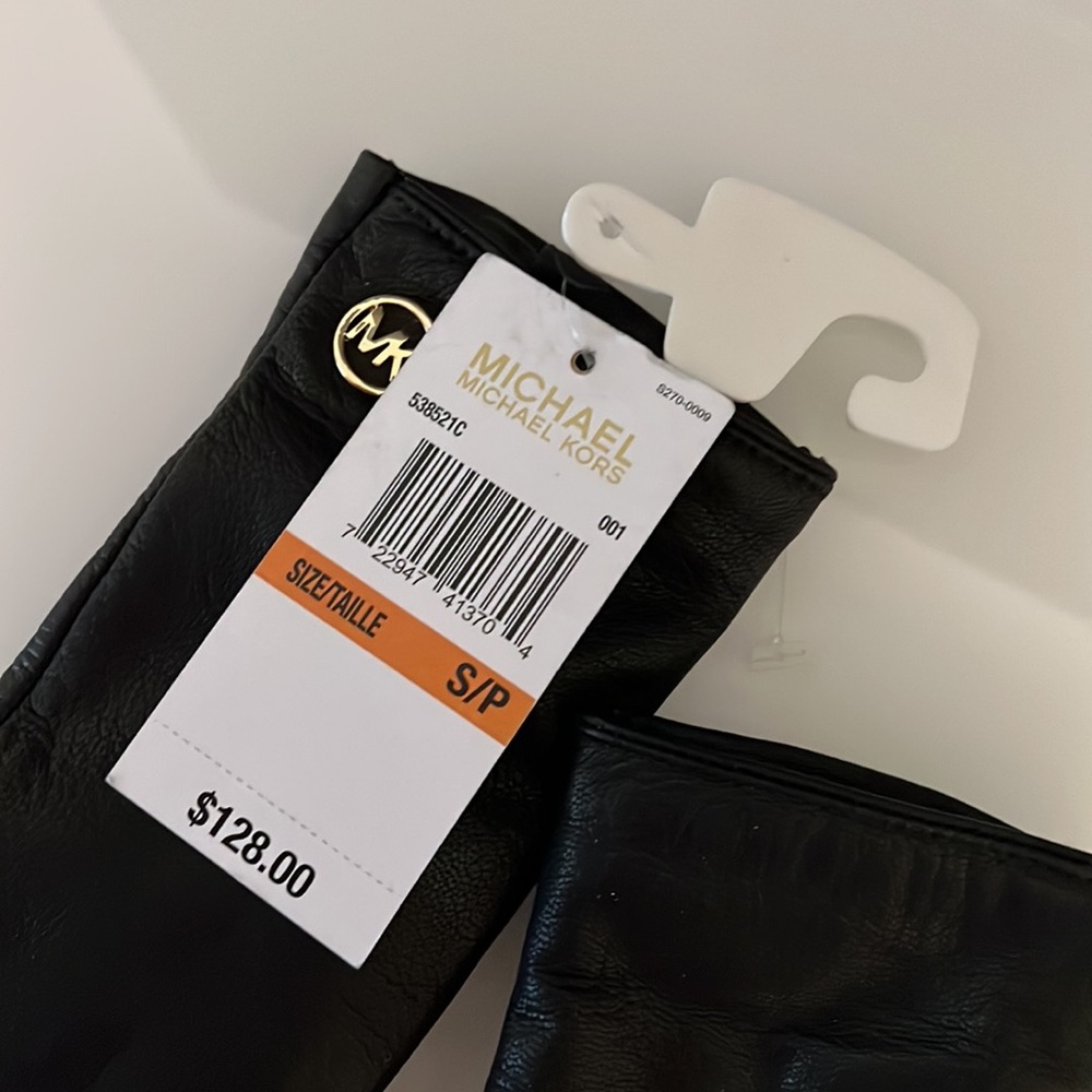 Michael Kors gloves - Picture 4 of 9